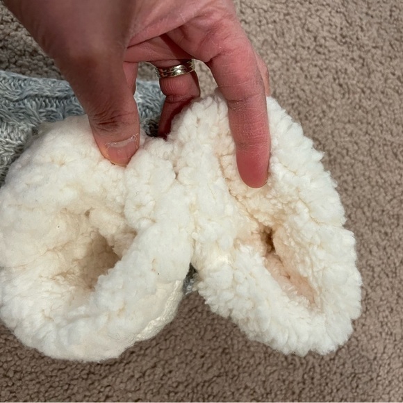 Womens non-slip knitted winter leg warmer/slipper socks - Picture 5 of 5